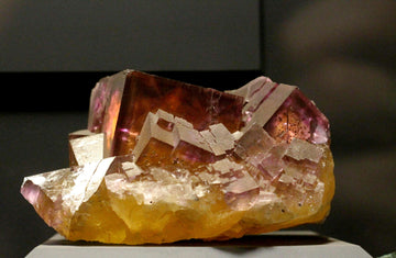 Ultimate Guide to Aries Crystals: Amplify Your Fire Sign Energy with 1BLINGS